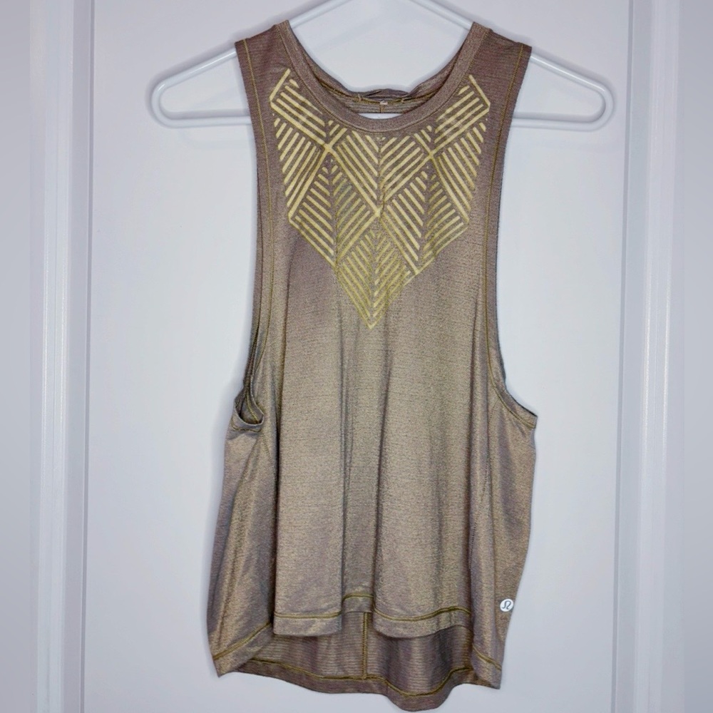 Lululemon tank top